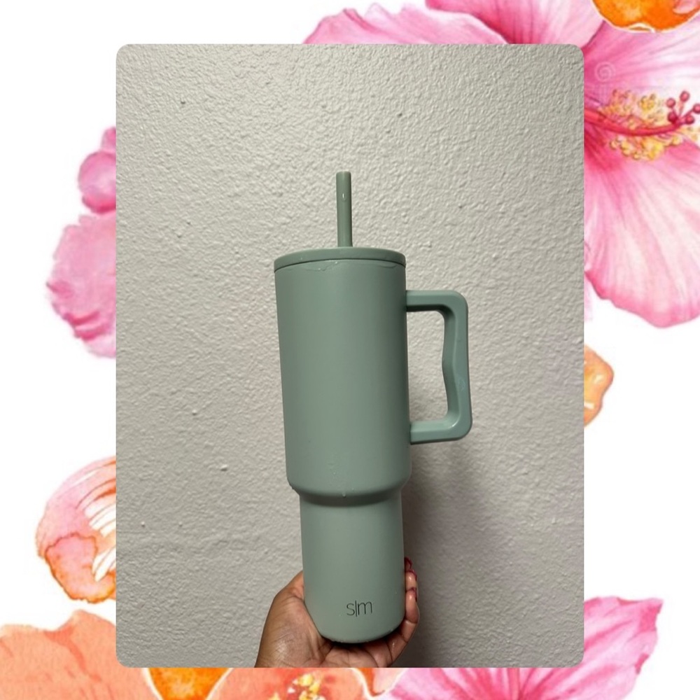 Sage Green Tumbler with Straw